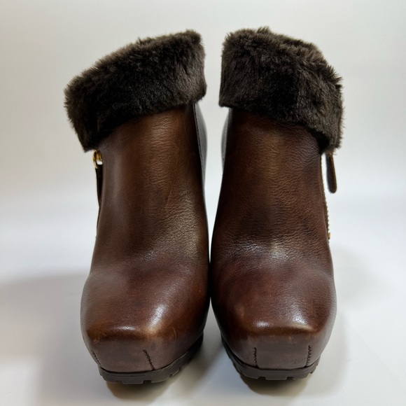 Guess Ivorie Brown Booties Size 6 - Picture 7 of 16